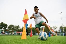 竞品为零，腾讯游戏想成为新赛道第一个吃螃蟹的勇士